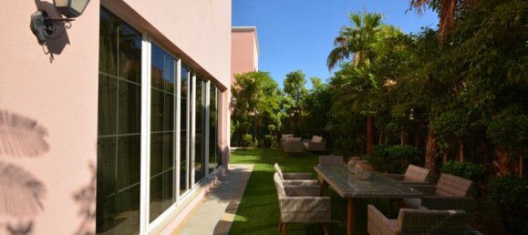 4 Schlafzimmer Villa in Nadd Al Sheba, UAE, Nr. 481 8