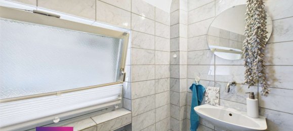 Таунхаус с 6 комнатами в Эслинген, Германия № 323124 24