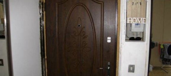 2 rooms Apartment in Varese, Italy No. 99374 11