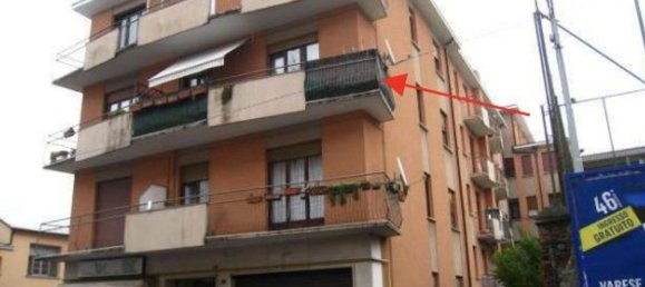 2 rooms Apartment in Varese, Italy No. 99374 3