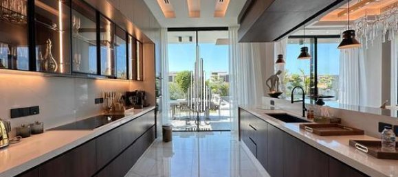 3 bedrooms Villa in Ghantoot, UAE No. 93656 6