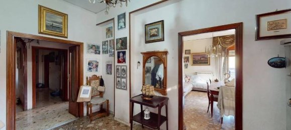 4 rooms Apartment in San Giorgio a Cremano, Italy No. 17742 17