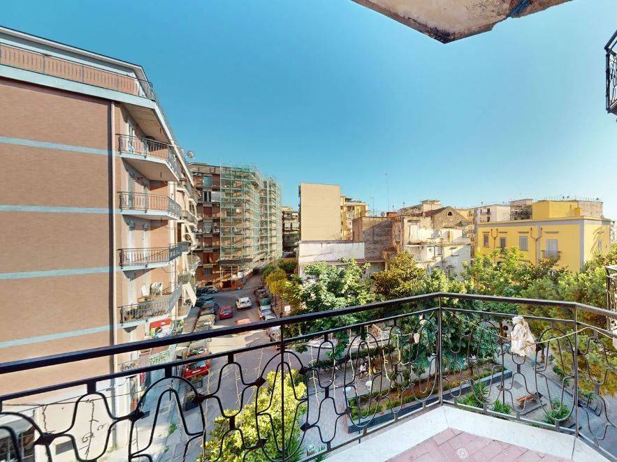 4 rooms Apartment in San Giorgio a Cremano, Italy No. 17742