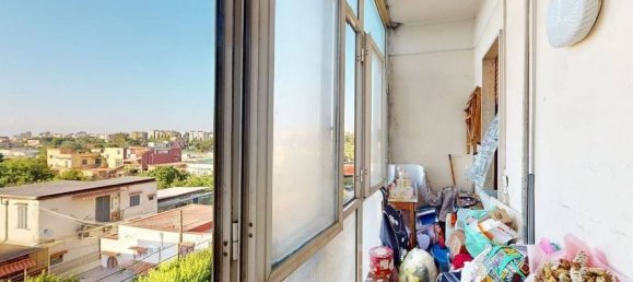 4 rooms Apartment in San Giorgio a Cremano, Italy No. 17742 4