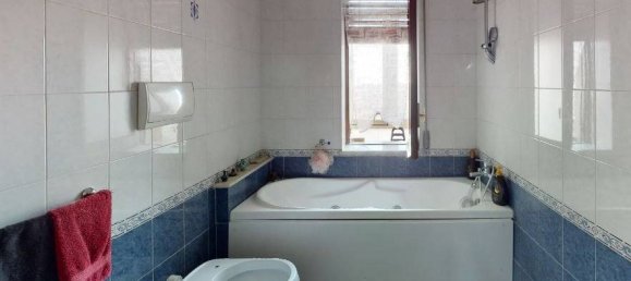 4 rooms Apartment in San Giorgio a Cremano, Italy No. 17742 37