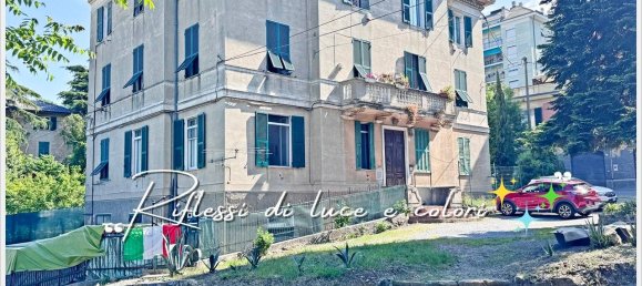 3 bedrooms Apartment in Genoa, Italy No. 329866 2