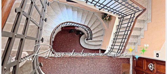 3 bedrooms Apartment in Genoa, Italy No. 329866 4