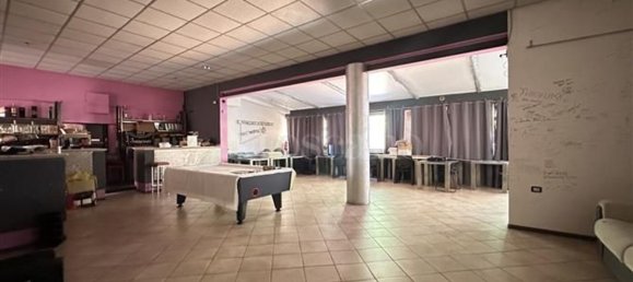 358m² Commercial property in Turin, Italy No. 378370 5