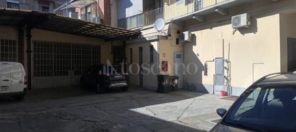 358m² Commercial property in Turin, Italy No. 378370 10
