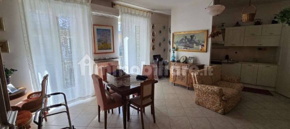 Apartamento de 3 dormitorios en Bisceglie, Italy No. 287203 3
