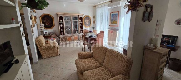 Apartamento de 3 dormitorios en Bisceglie, Italy No. 287203 6