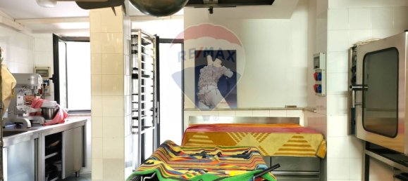 Imóvel comercial de 3 divisões em Gaeta, Italy N.º 135895 15