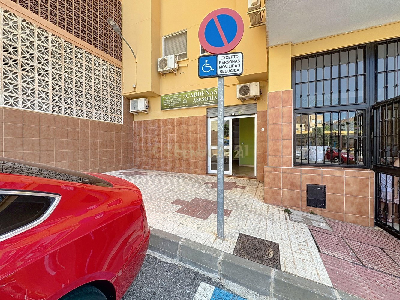 Gewerbliche Immobilie in Torremolinos, Spain 43m², Nr. 154983