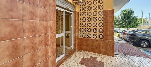 Gewerbliche Immobilie in Torremolinos, Spain 43m², Nr. 154983 11