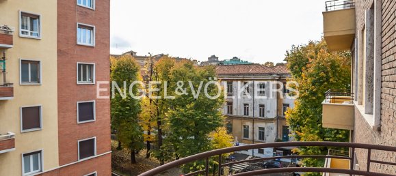 3 bedrooms Apartment in Rome, Italy No. 68725 19
