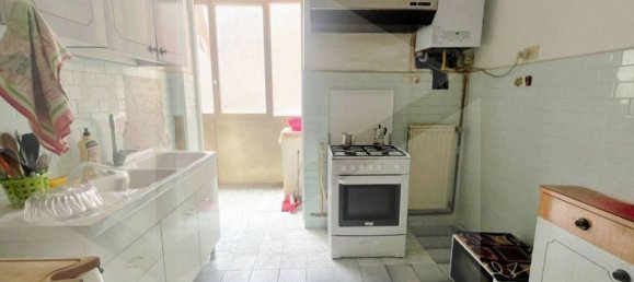 Apartamento de 4 divisões em Rome, Italy N.º 34271 10