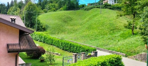 3-salle Appartement à Algua, Italy No. 285183 10