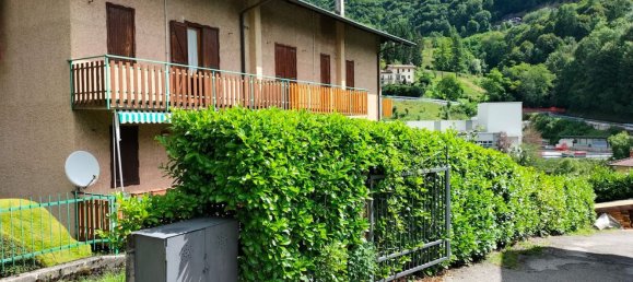 3-salle Appartement à Algua, Italy No. 285183 3