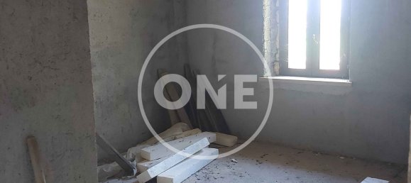 8 bedrooms House in Avezzano, Italy No. 343022 9