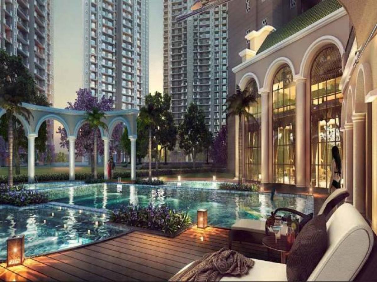 4 bedrooms House in Noida, India No. 15517