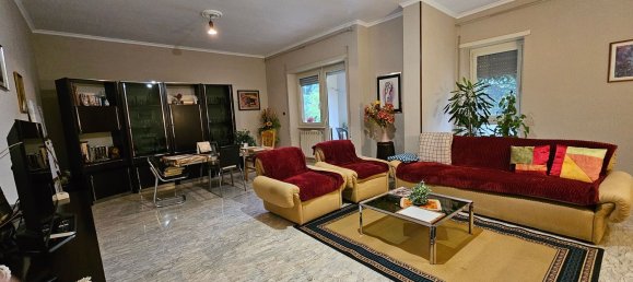 3غرفة شقة في Frosinone, Italy رقم 139387 13