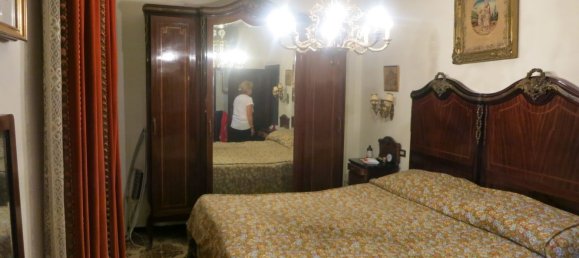 8 rooms House in Comano, Italy No. 92938 14