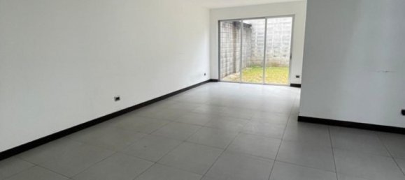 Casa T3 em Santa Ana, Costa Rica N.º 937 6