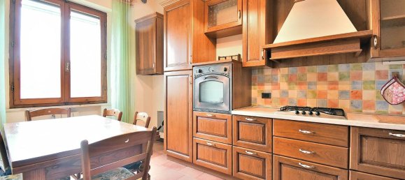 5غرفة شقة في Siena, Italy رقم 40856 5