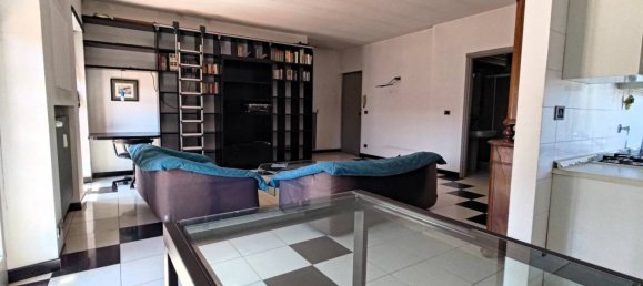 2 Schlafzimmer Penthouse in Turin, Italy, Nr. 338294 4