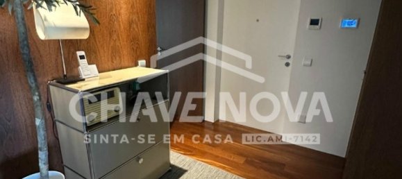 3 bedrooms Apartment in Porto, Portugal No. 135477 24