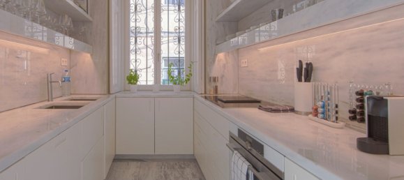 3 bedrooms Apartment in Lisbon, Portugal No. 311357 9