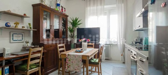 2 Schlafzimmer Wohnung in Turin, Italy, Nr. 62456 5