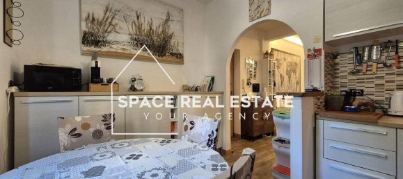 3 bedrooms Apartment in Pomezia, Italy No. 262582 2