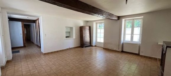3 Schlafzimmer Haus in Noyers-sur-Cher, France, Nr. 314145 4