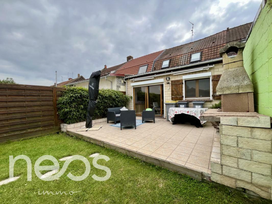 3 bedrooms House in Annoeullin, France No. 240737