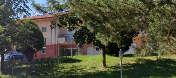 8-salle Appartement à Polverigi, Italy No. 10647 3