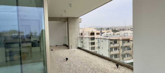 2 Schlafzimmer Wohnung in Germasogeia, Cyprus, Nr. 8133 8