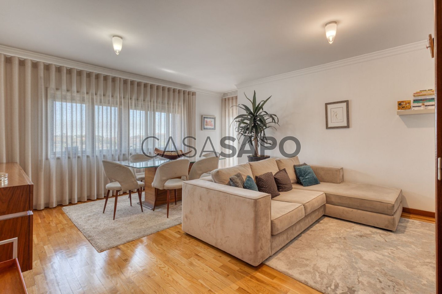 Apartamento de 3 dormitorios en Porto, Portugal No. 324068
