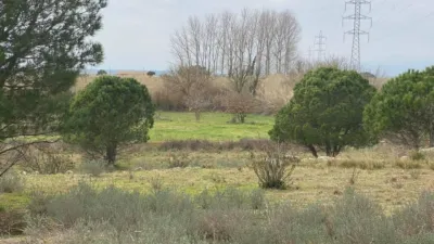 Земельный участок в Палау-Савердера, Испания № 236127