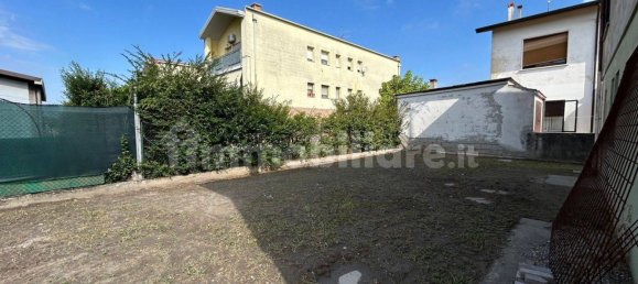 2 bedrooms House in Minerbe, Italy No. 324534 11