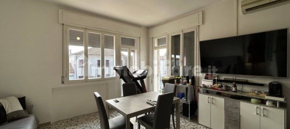 2 bedrooms House in Minerbe, Italy No. 324534 2