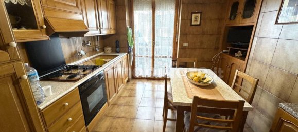 2 bedrooms Apartment in Nuoro, Italy No. 264967 4