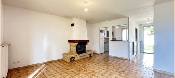 3 bedrooms House in Courville-sur-Eure, France No. 238975 2