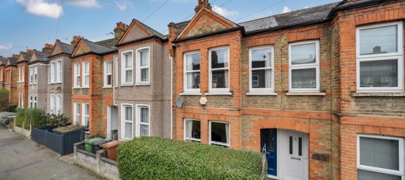 3 bedrooms House in London, United Kingdom No. 7662 11