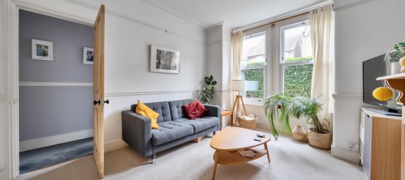 3 bedrooms House in London, United Kingdom No. 7662 2