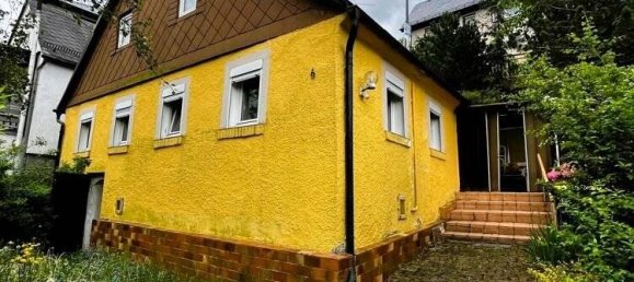 Casa de 3 habitaciónes en Hof, Germany No. 183617 2