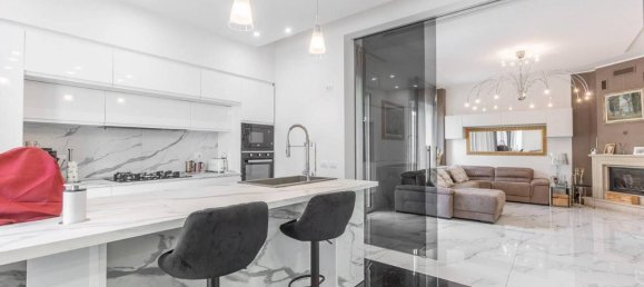 4 rooms Apartment in Verona, Italy No. 36042 8