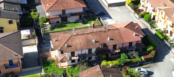 Villa de 4 habitaciónes en Calcio, Italy No. 278505 4