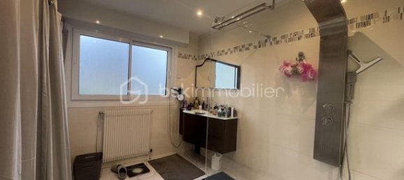 4 غرف نوم منزل في Montfermeil, France رقم 356336 7