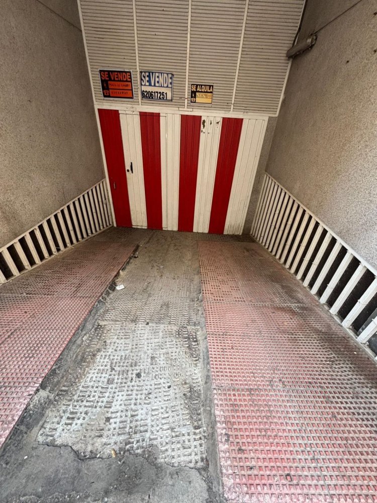 23 m² garaje en venta en Torrevieja, Alicante, Comunidad Valenciana, Spain № 369861